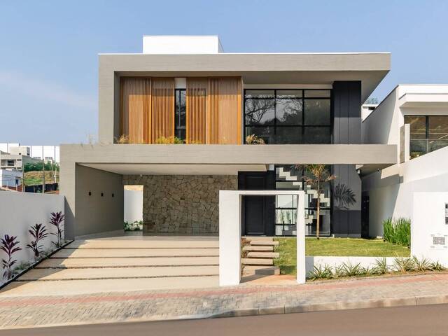 #218 - Casa para Venda em Chapecó - SC - 1