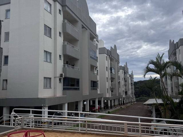 #410 - Apartamento para Venda em Chapecó - SC - 3