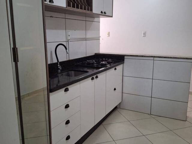 #421 - Apartamento para Venda em Chapecó - SC - 2